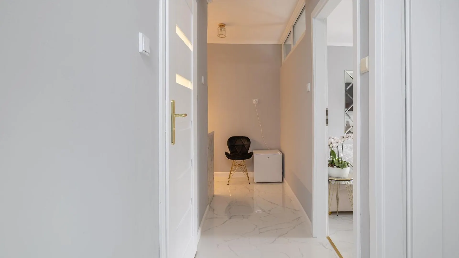 Gold Glamour Apartment Sopot Z Dwoma Sypialniami, Duzy Balkon 0*,  Poland